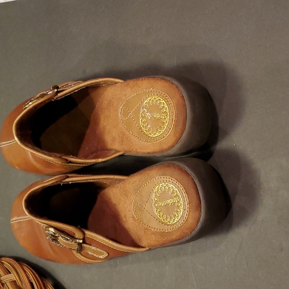 Brown leather Stride Rite Bridgette Girls Size 4 Excellent condition. - Picture 4 of 8